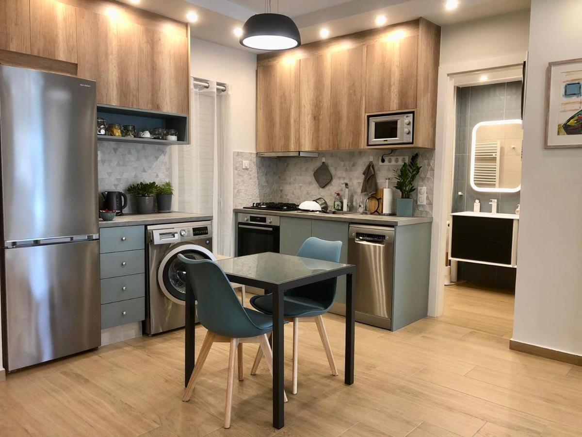 Tony'S Suite With Parking Atenas Exterior foto